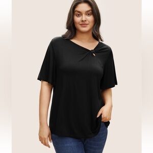 BloomChic Plus Size Supersoft Essentials Twist Front Asymmetrical Neck T-shirt